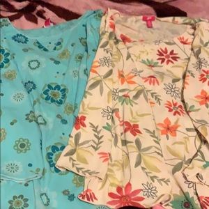 Lot of 2 JJill floral tops